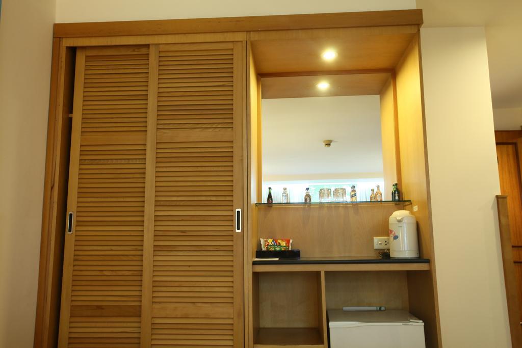 Galaxy Hotel Hanoi Room photo